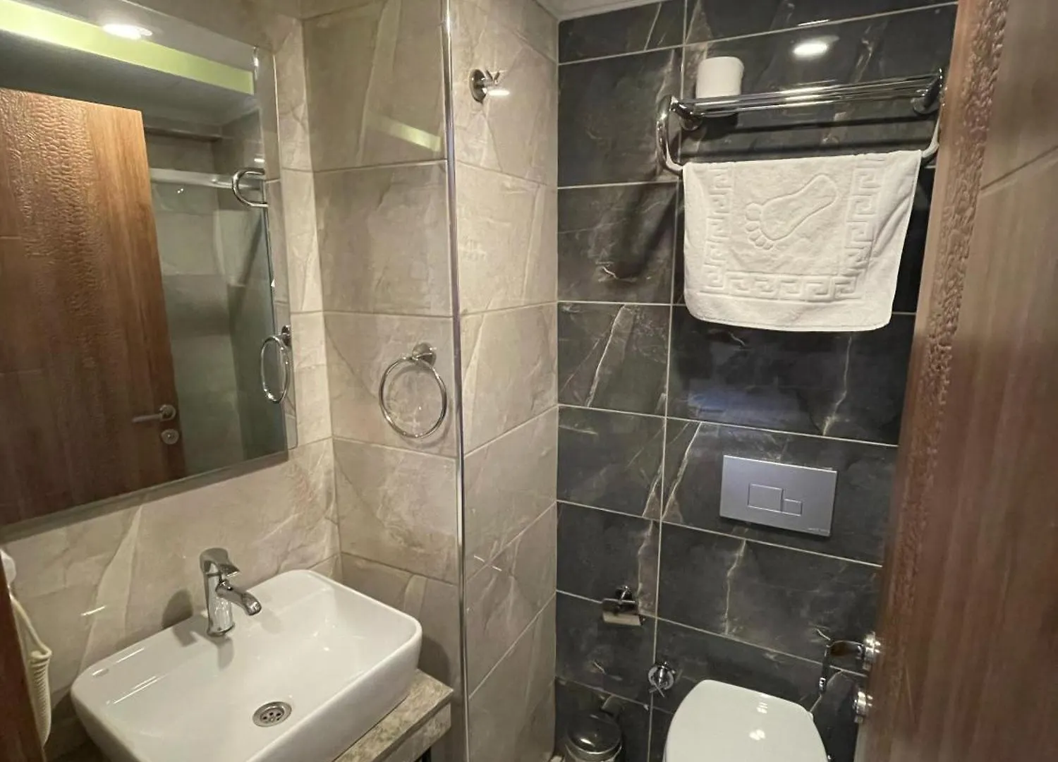 Nuperasuit Hotel Istanbul Aparthotel