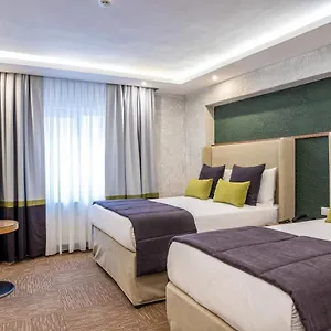 4* Ξενοδοχείο Carlton Old